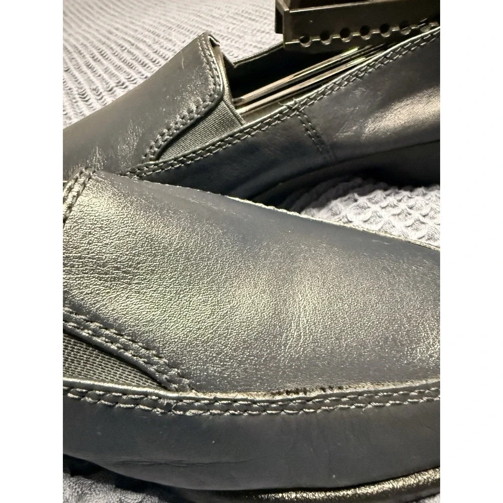 Hush‎ Puppies Womens 9M Navy Blue Leather Loafers Comfy Preppy Old Money